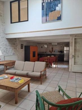 Loft avec patio Villeuve Avignon